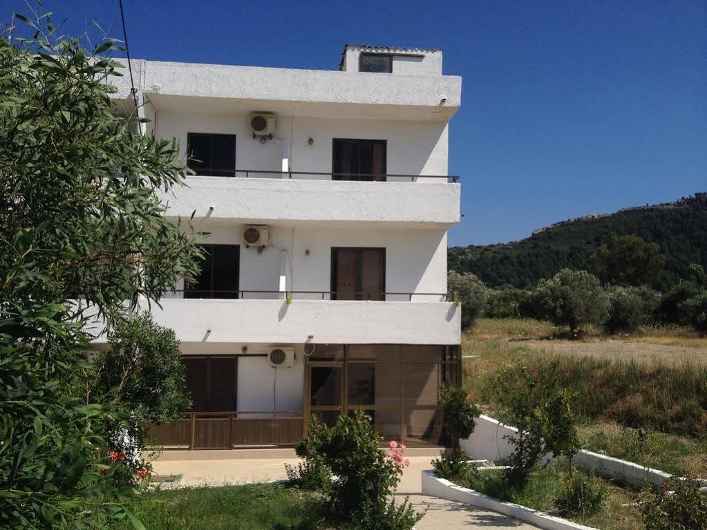 Nikos Bnb Faliraki Exterior foto