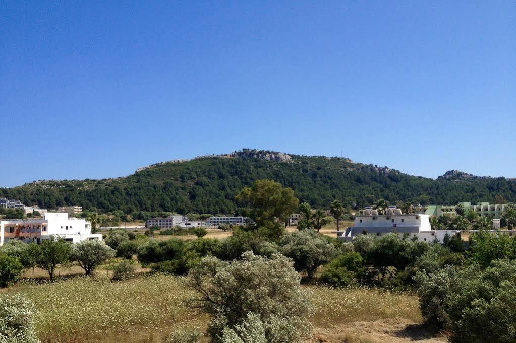 Nikos Bnb Faliraki Exterior foto